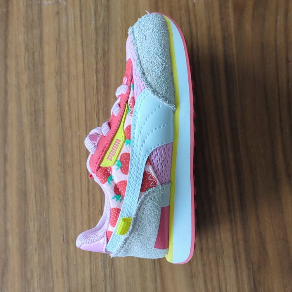 Puma Toddler (Preschool) Pink Sneaker Strawberry